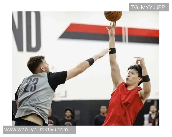 刘维伟透露瀚森早晨8点到馆训练克林根并未与其同组进行力量训练